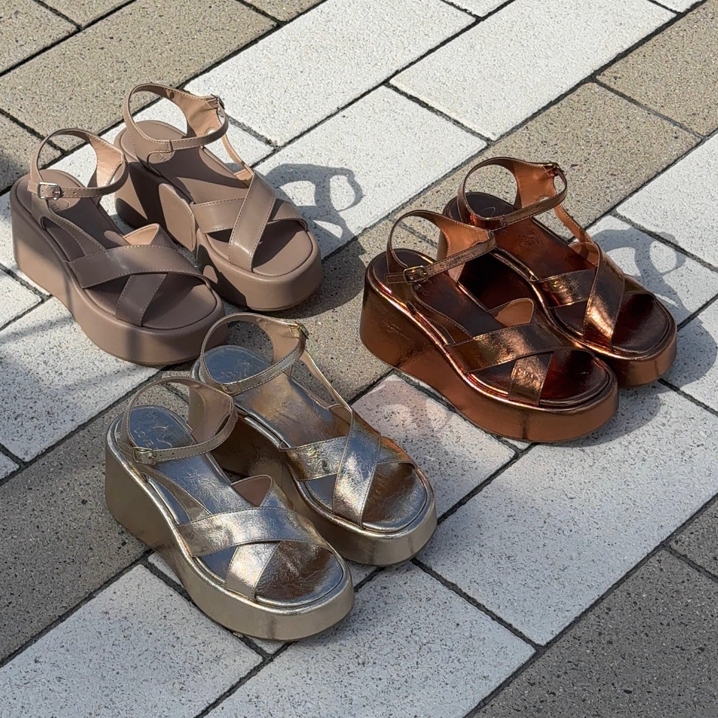 Love Rio Alto Wedge Sandal - Bronze